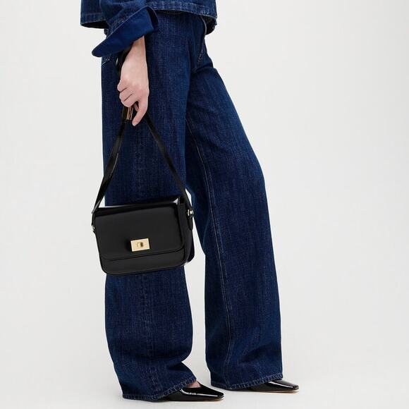 J. Crew Women's Edie Crossbody Bag In Italian Leather Black One Size NWT - Picture 2 of 13